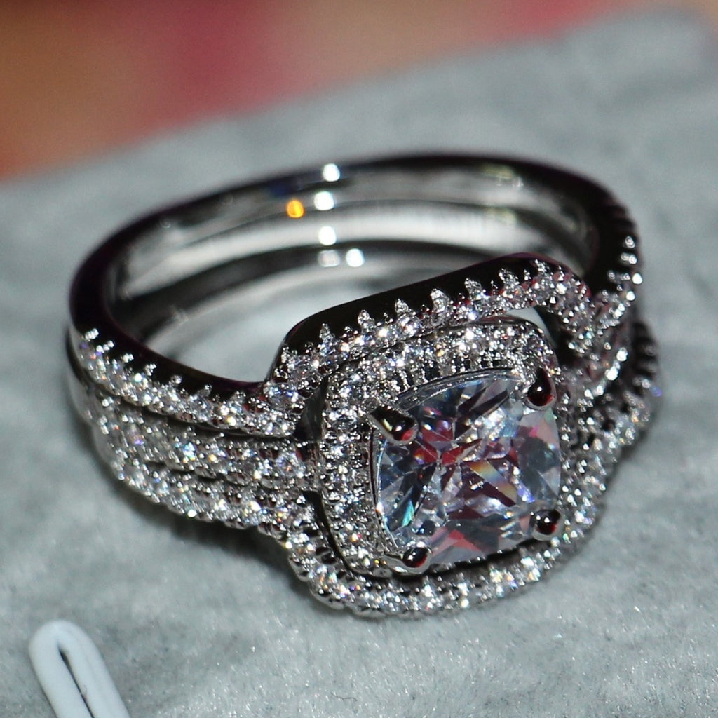 3-Layer Zircon Stone Ring Set - Stylish Fashion Jewelry