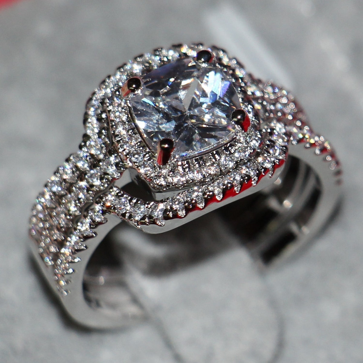 3-Layer Zircon Stone Ring Set - Stylish Fashion Jewelry